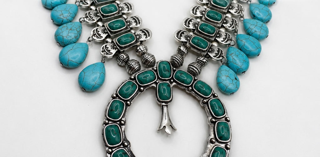 The Wild Mesa Blossom Necklace
